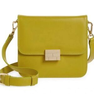 Frame Le Signature Mini Leather Crossbody Bag in Chartreuse